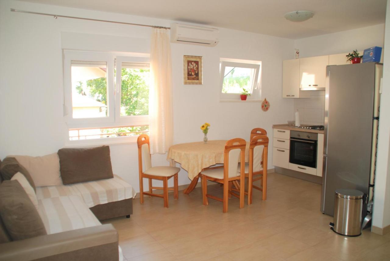 Adriatic Beach Suites Omiš Eksteriør bilde